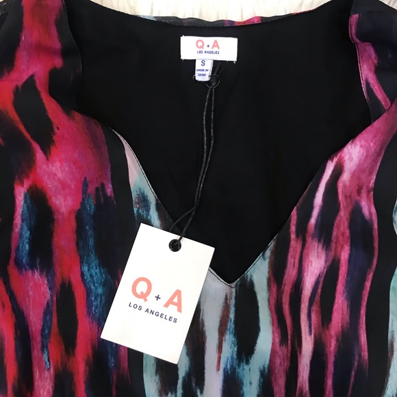 New🌿Watercolor Smocked Waist Dress - Picture 5 of 8